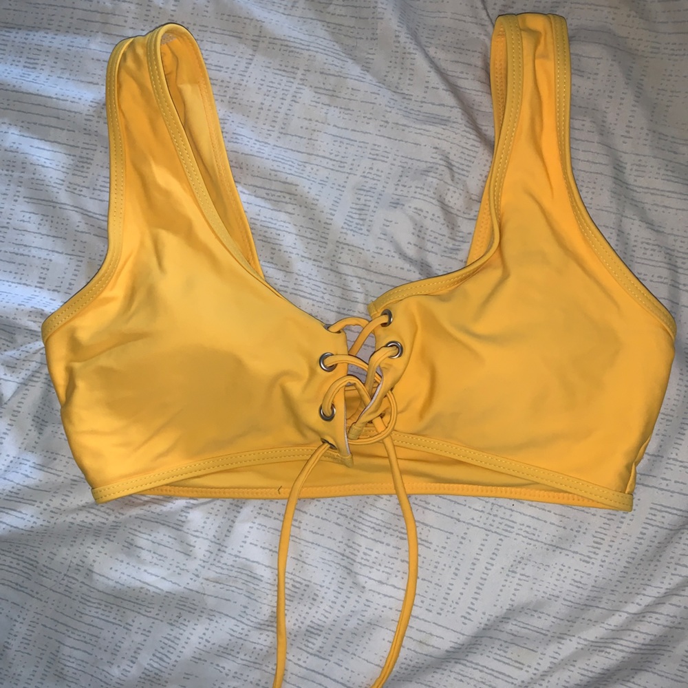 Yellow Bikini Set - Picture 2 of 7